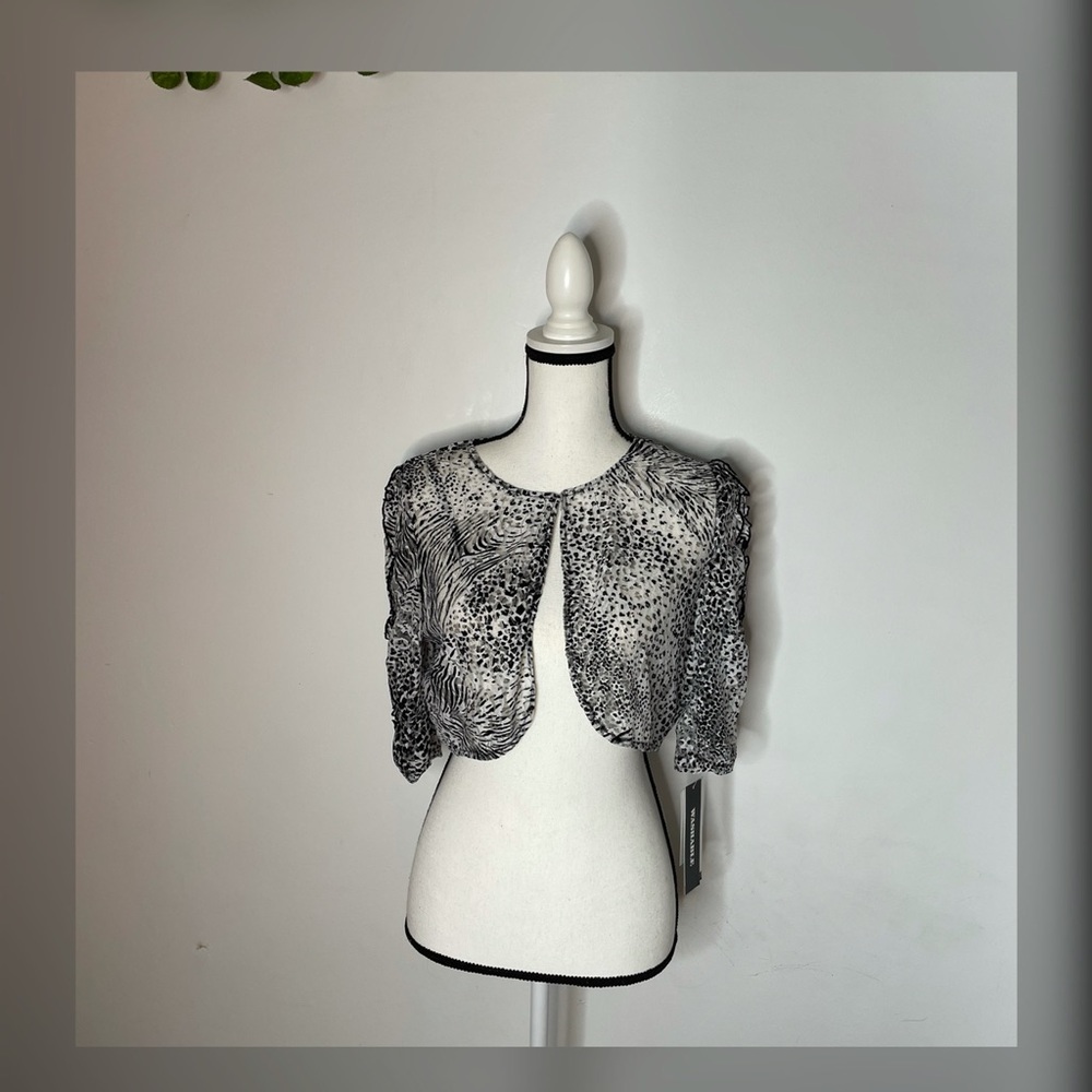 Perceptions Women's Sheer Animal Print Shrug